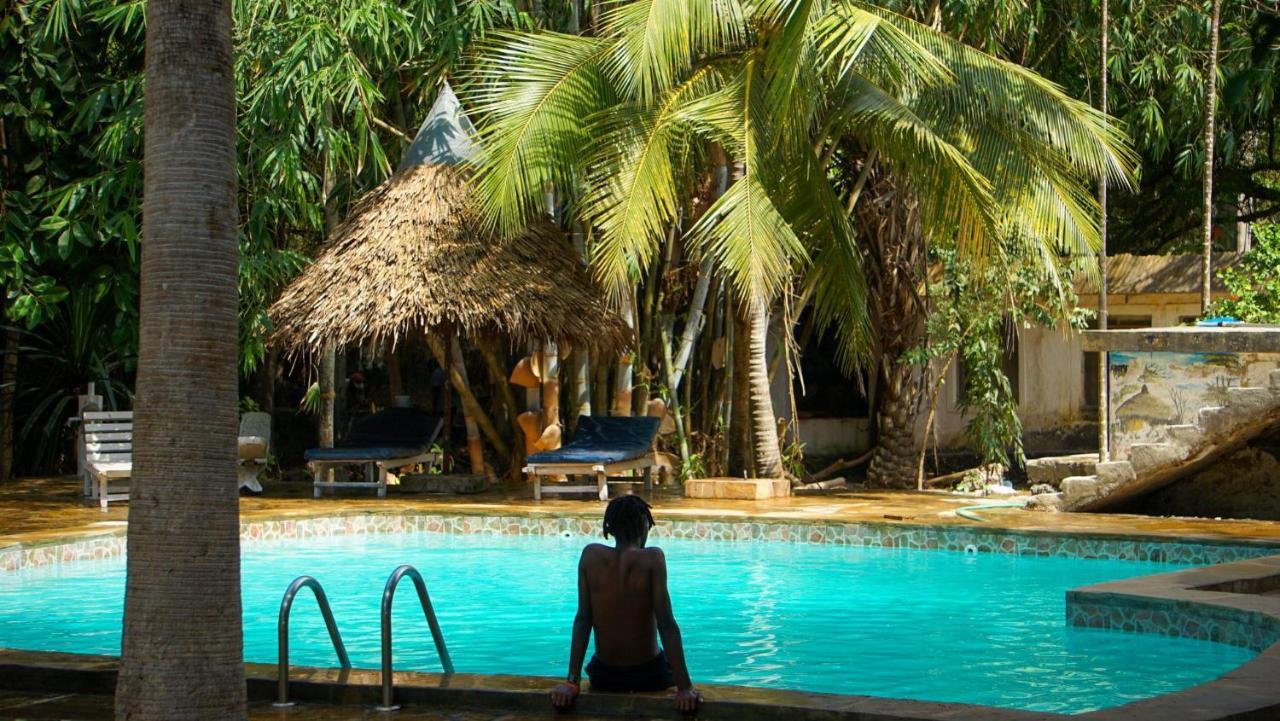 Dianistar Villas Diani Beach Bagian luar foto