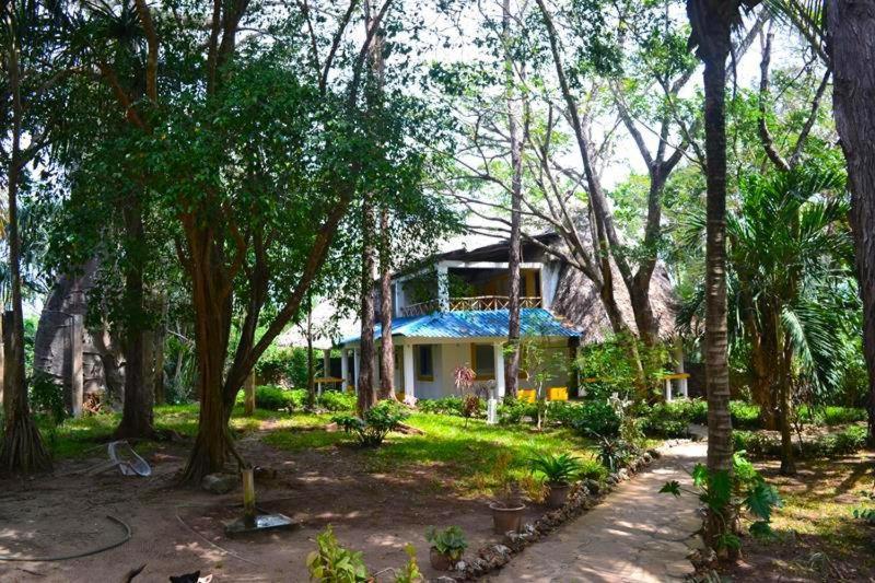 Dianistar Villas Diani Beach Bagian luar foto
